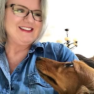 Meet your Posher, Debbie mike